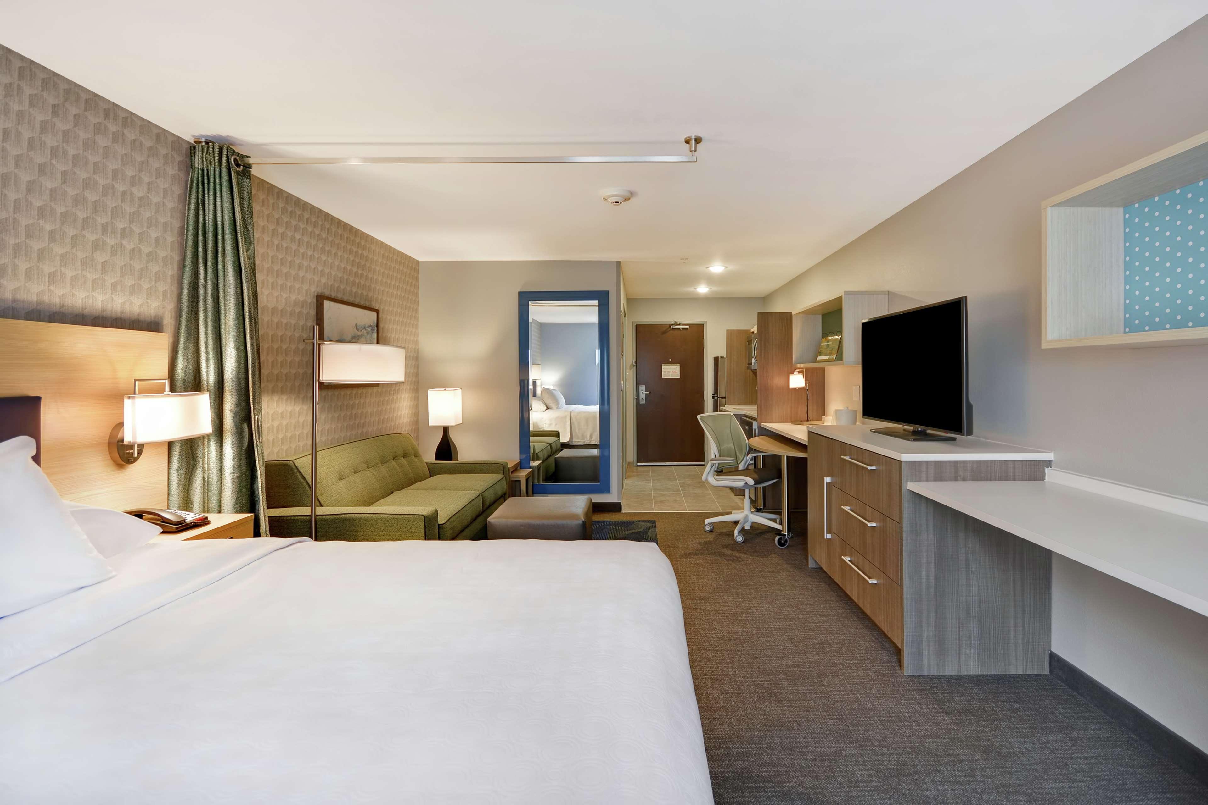 Home2 Suites By Hilton Grand Rapids North Walker Extérieur photo