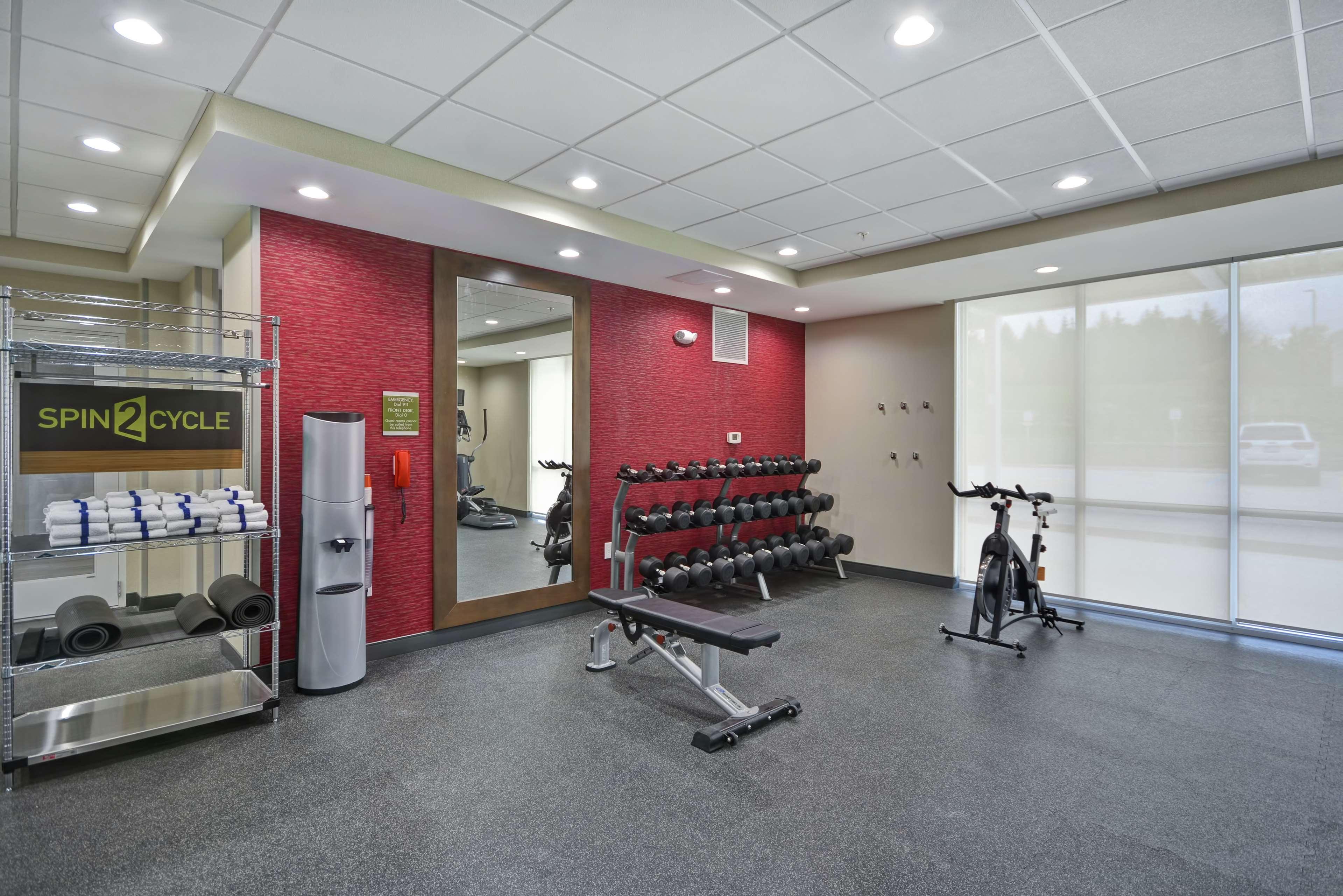 Home2 Suites By Hilton Grand Rapids North Walker Extérieur photo