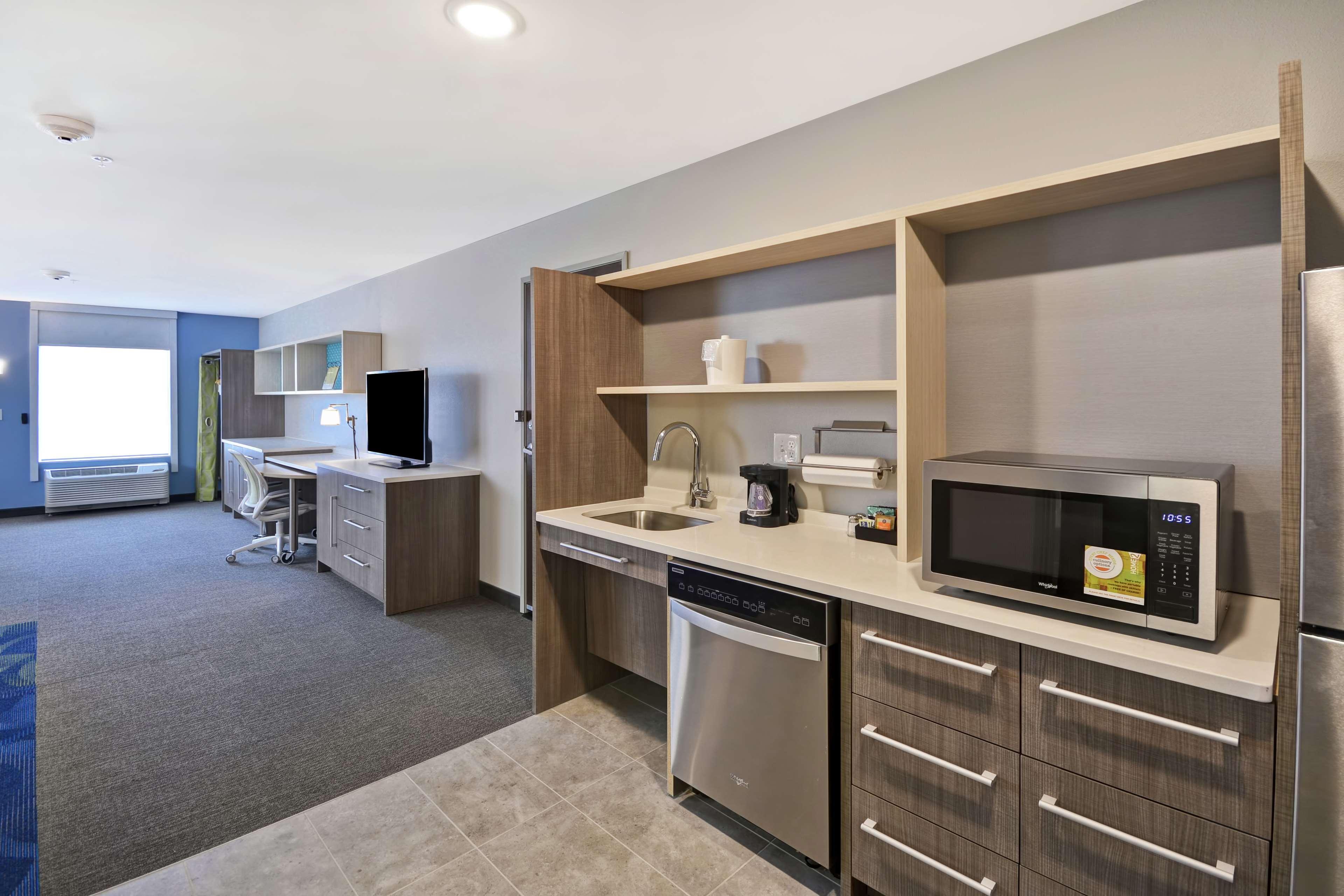 Home2 Suites By Hilton Grand Rapids North Walker Extérieur photo