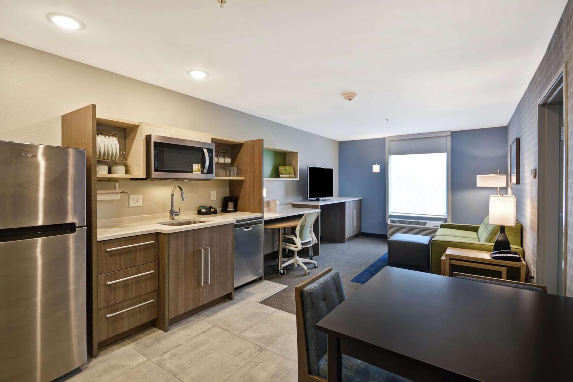 Home2 Suites By Hilton Grand Rapids North Walker Extérieur photo