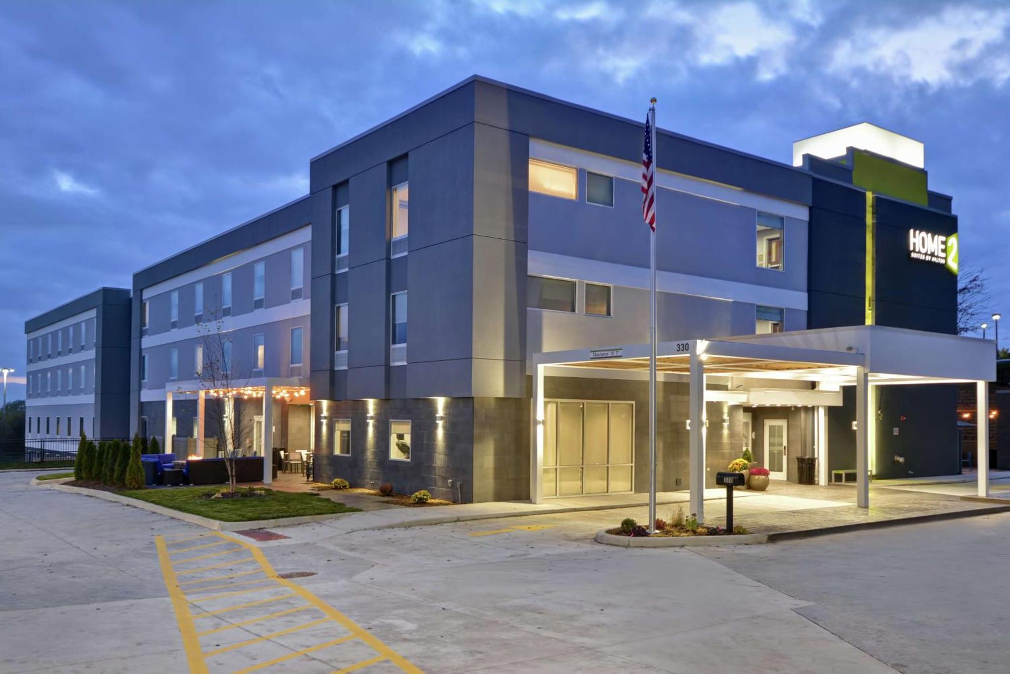 Home2 Suites By Hilton Grand Rapids North Walker Extérieur photo