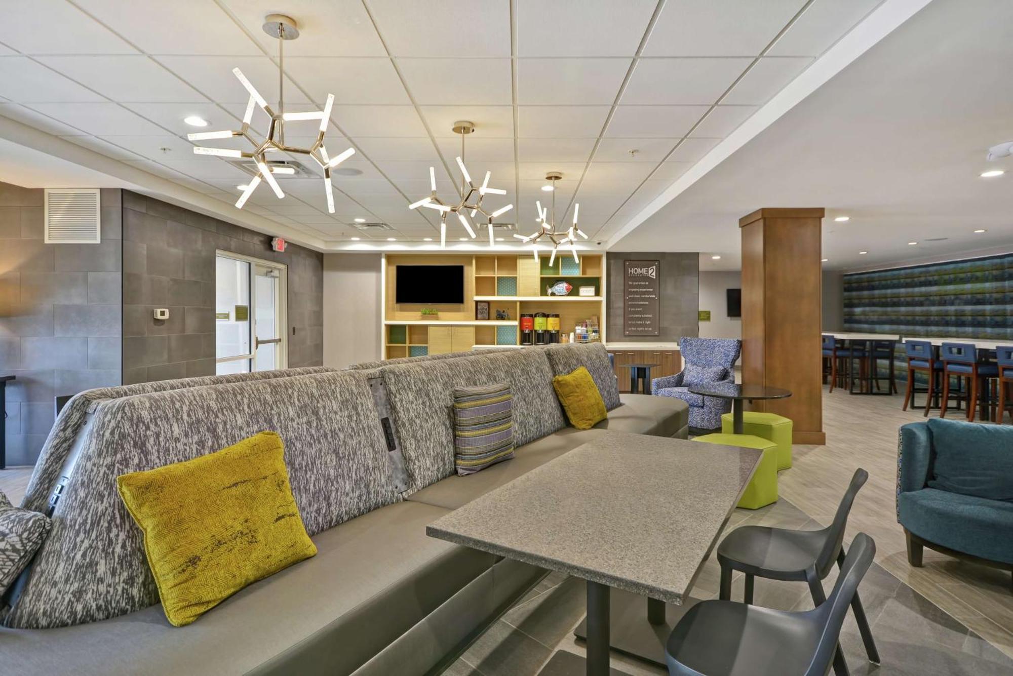 Home2 Suites By Hilton Grand Rapids North Walker Extérieur photo