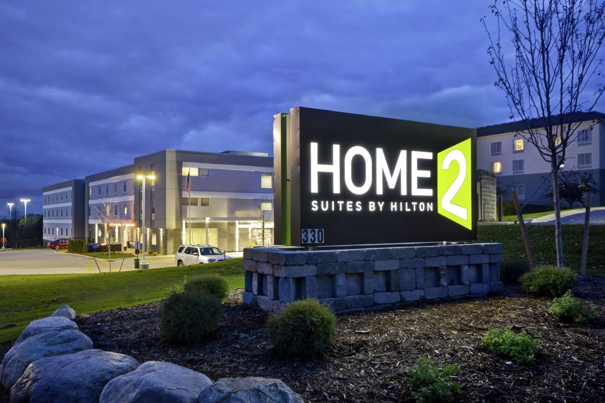 Home2 Suites By Hilton Grand Rapids North Walker Extérieur photo
